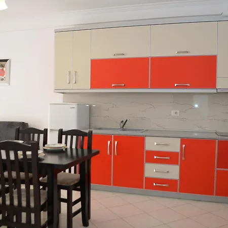 Relax Altini Apartment Sarande