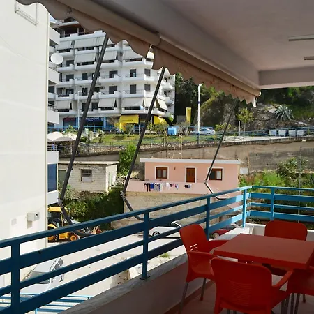 Relax Altini Apartment Sarande